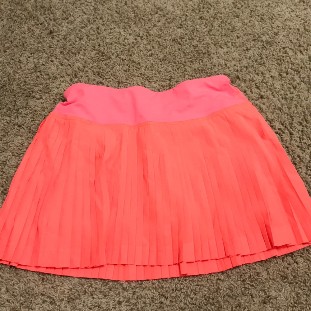 Coral size 2 lululemon skirt.